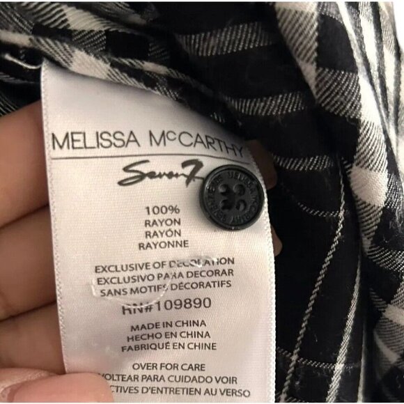 Melissa McCarthy Black White Blouse Top Hi-Low Checkered Size 4X Plus - Picture 13 of 14